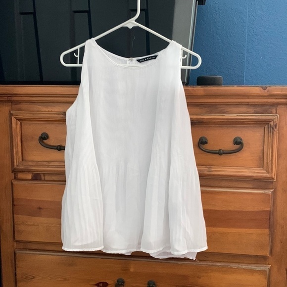 Large women’s top - Picture 1 of 4